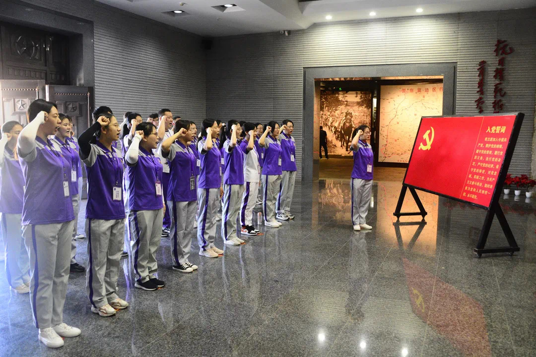 1632708723330097384.jpg 2fc343b2b23bbb01c23ccd7773e2715.jpg